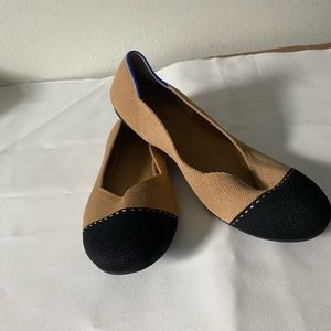 Rothys roundest toe flats